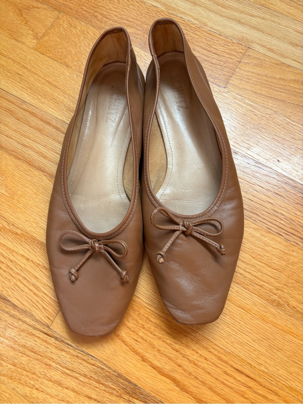 SCHUTZ Arissa Tan Leather Bow Ballet Flats - Picture 2 of 10
